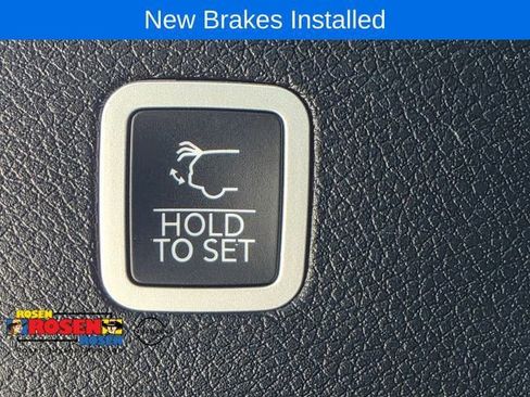 Used 2023 Jeep Wagoneer Series III w/ Preferred Equipment Group AWD/4WD image 50