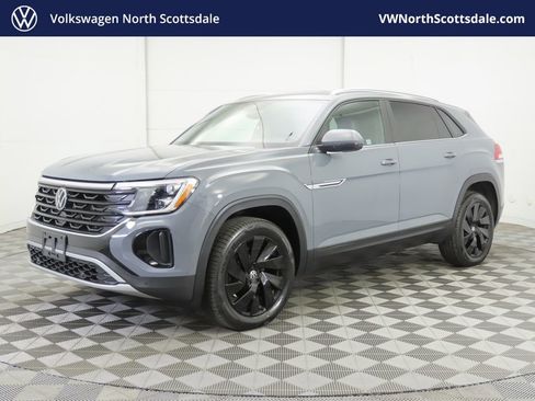 Certified 2024 Volkswagen Atlas Cross Sport SE image 1
