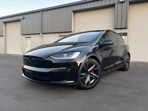 Used 2026 Tesla Model X Plaid AWD/4WD image 4