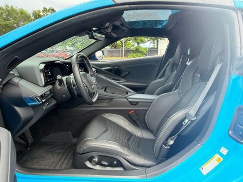Used 2025 Chevrolet Corvette Stingray Preferred Cpe w/ Stealth Interior Trim Package RWD image 9