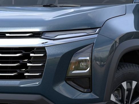 New 2027 Chevrolet Equinox LT FWD image 10