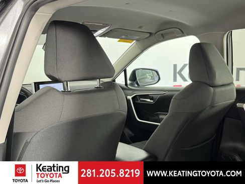 Certified 2024 Toyota RAV4 XLE image 17