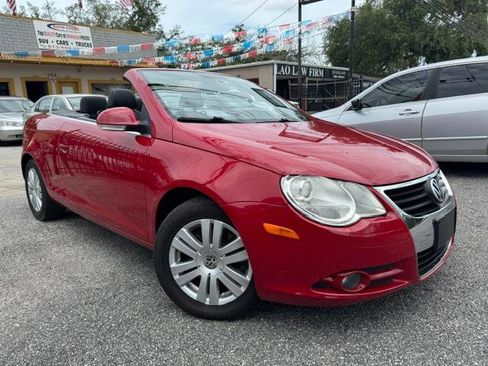 Used 2008 Volkswagen Eos FWD image 2