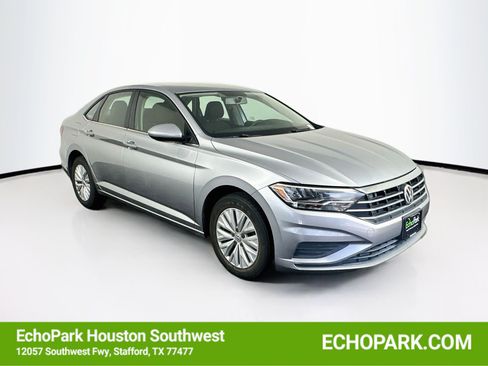 Used 2019 Volkswagen Jetta S w/ Driver Assistance Package FWD image 1