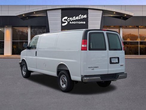 New 2026 GMC Savana 2500 w/ Driver Convenience Package RWD image 3