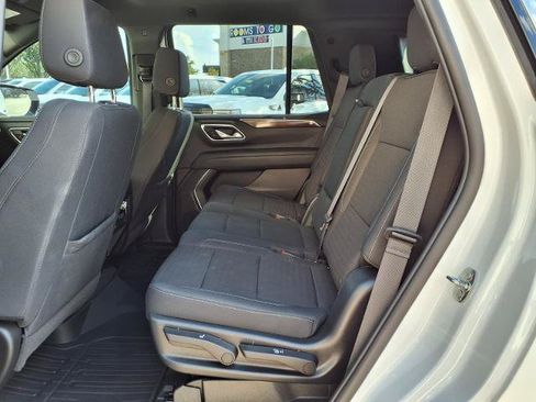 Used 2022 GMC Yukon SLE AWD/4WD image 19
