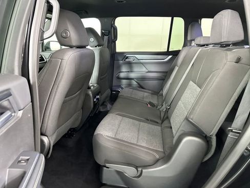 New 2025 GMC Acadia Elevation w/ Black Edition image 25