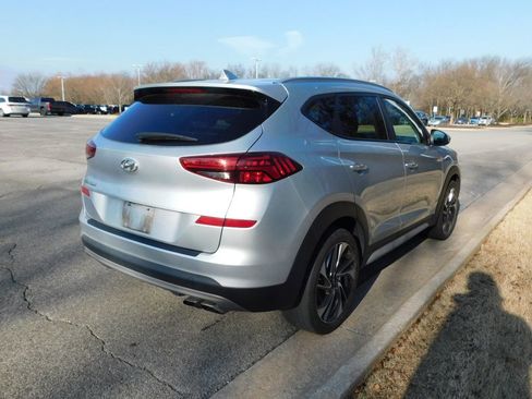 Used 2019 Hyundai Tucson Sport image 4