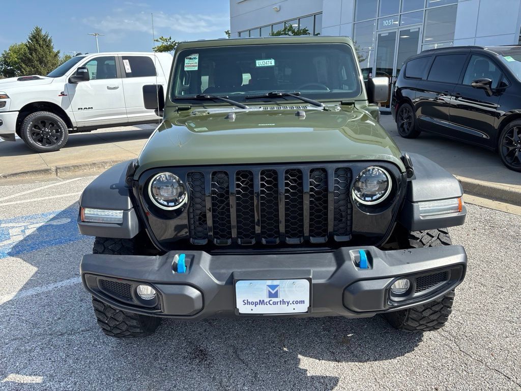 Used 2023 Jeep Wrangler Unlimited AWD/4WD image 3