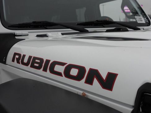 Used 2019 Jeep Wrangler Unlimited Rubicon image 6