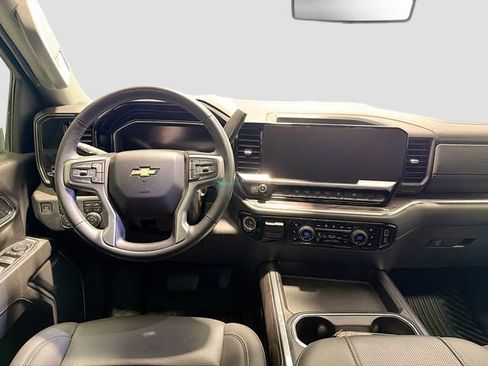 Used 2024 Chevrolet Silverado 2500 LTZ w/ LTZ Plus Package AWD/4WD image 22