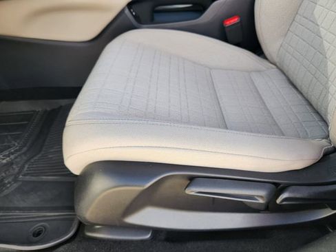 Used 2024 Honda HR-V LX image 25