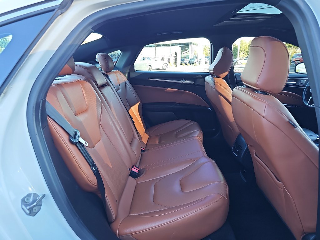 Used 2020 Ford Fusion Titanium FWD image 28