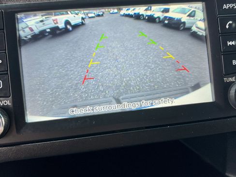 Used 2018 Nissan NV 2500 SV w/ Navigation Package image 13