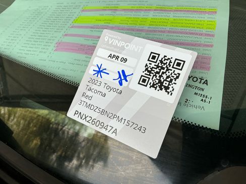 Used 2023 Toyota Tacoma TRD Sport w/ Advanced Technology Package image 25