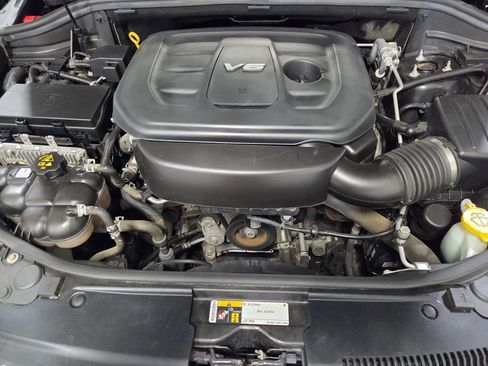 Used 2019 Jeep Grand Cherokee Limited image 25