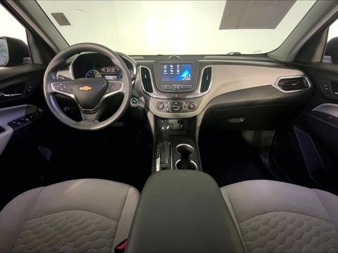 Used 2018 Chevrolet Equinox LS FWD image 15