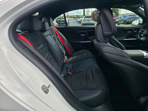 Certified 2025 Mercedes-Benz C 43 AMG 4MATIC Sedan image 24