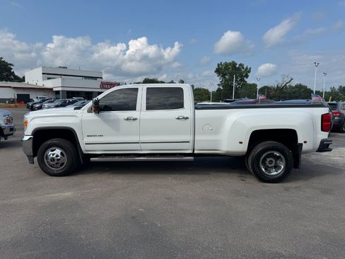 Used 2015 GMC Sierra 3500 SLT AWD/4WD image 2