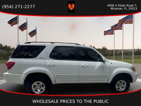 Used 2005 Toyota Sequoia SR5 RWD image 4