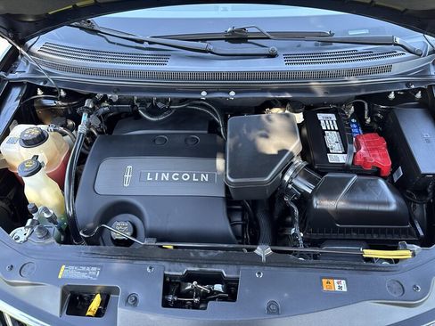 Used 2013 Lincoln MKX AWD image 46