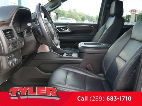 Used 2021 Chevrolet Suburban Z71 AWD/4WD image 41