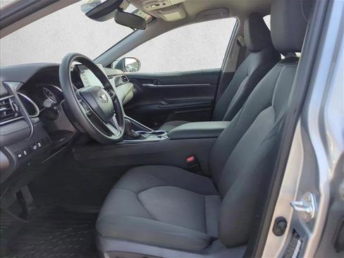 Used 2023 Toyota Camry LE FWD image 15