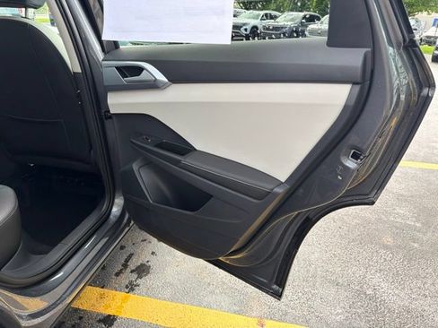 New 2026 Volkswagen Taos SE AWD/4WD image 21