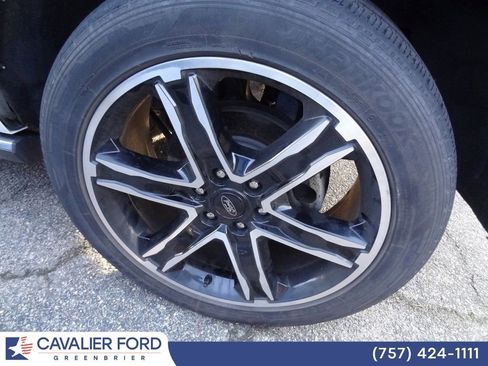 Used 2021 Ford Expedition Max Limited image 8