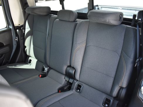 New 2026 Jeep Gladiator Willys image 21