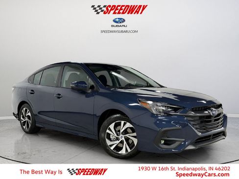 Used 2025 Subaru Legacy Premium AWD/4WD image 1