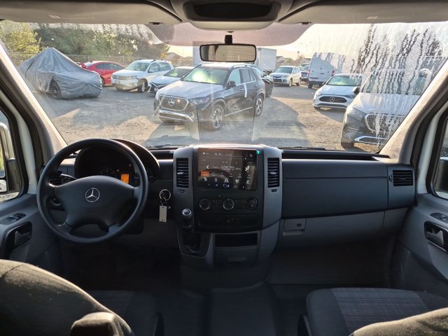 Used 2016 Mercedes-Benz Sprinter 2500 image 15