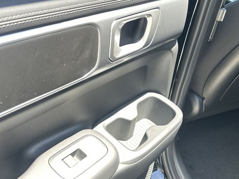 New 2026 Hyundai Santa Fe SE FWD image 12