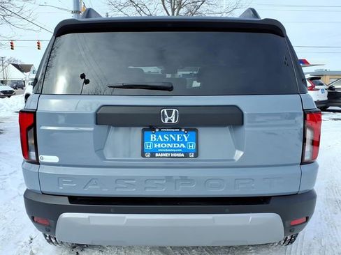 Certified 2026 Honda Passport RTL image 8