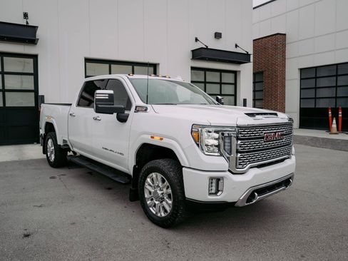 Used 2020 GMC Sierra 2500 Denali w/ Gooseneck/5TH Wheel Package image 10