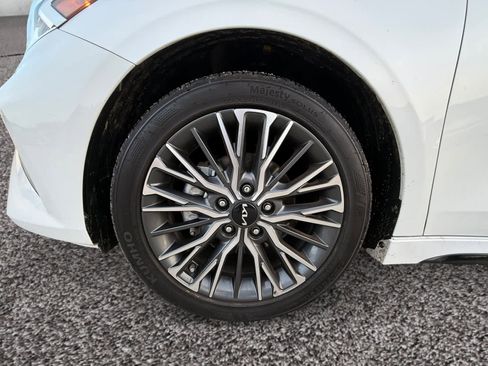 Used 2024 Kia Forte GT-Line image 14