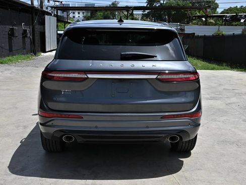 Used 2023 Lincoln Corsair Reserve w/ Equipment Group 201A FWD image 4