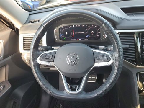 Certified 2023 Volkswagen Atlas SEL Premium image 26