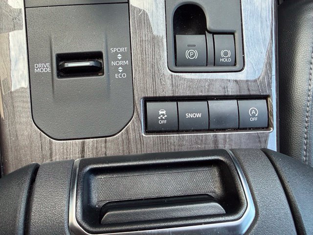 Used 2022 Toyota Highlander Platinum FWD image 23