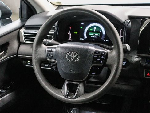 Used 2026 Toyota Camry LE FWD image 16