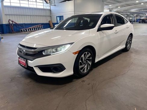 Used 2017 Honda Civic EX image 7