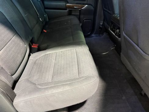 Used 2020 GMC Sierra 1500 Elevation w/ Elevation Value Package AWD/4WD image 33