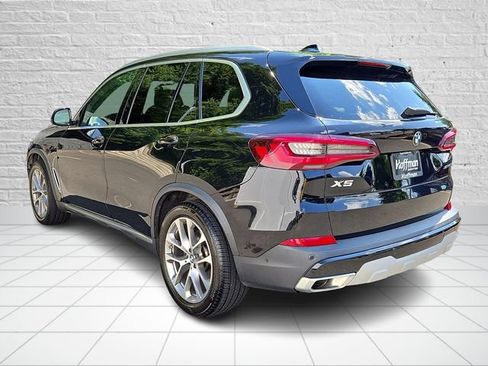 Used 2022 BMW X5 xDrive40i w/ Premium Package AWD/4WD image 4