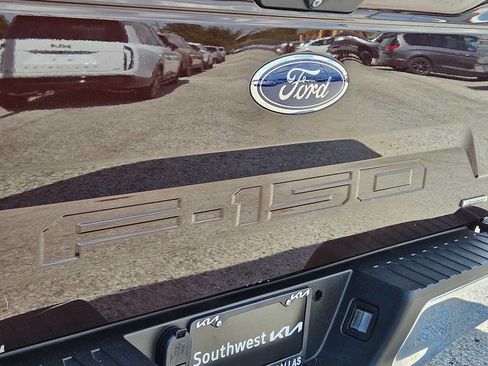 Used 2018 Ford F150 XLT w/ Equipment Group 302A Luxury RWD image 13