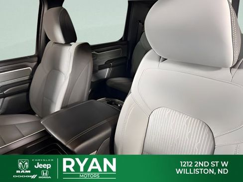 Used 2023 RAM 1500 Big Horn AWD/4WD image 29