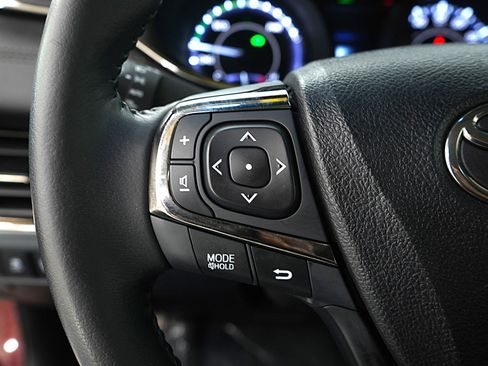 Used 2016 Toyota Avalon XLE Premium FWD image 25