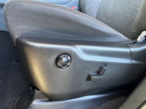 Used 2024 Dodge Durango SXT image 13