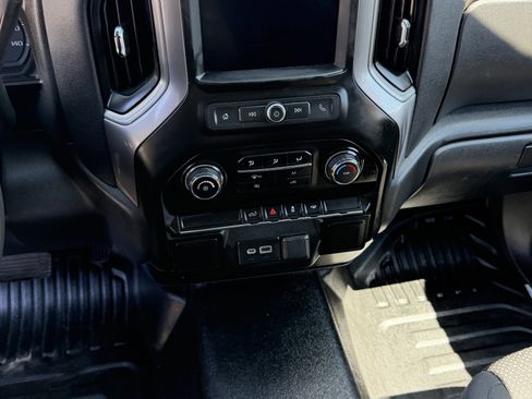 Used 2021 Chevrolet Silverado 1500 W/T RWD image 18