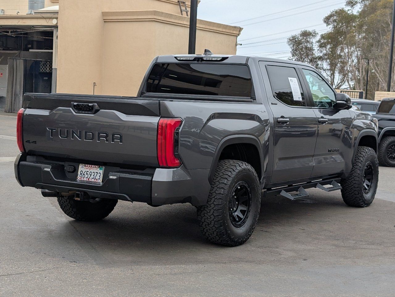 Used 2024 Toyota Tundra Limited AWD/4WD image 13