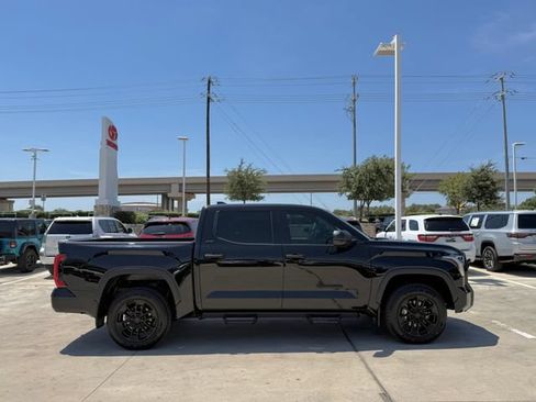 Used 2024 Toyota Tundra SR5 AWD/4WD image 6